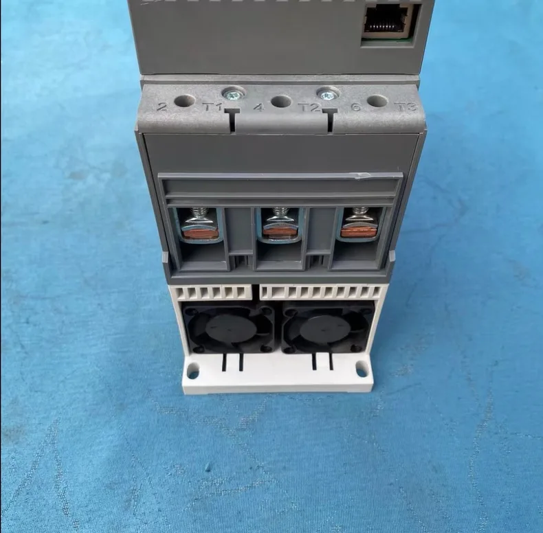 ABB PSE25-600-70 1SFA897102R7000 2