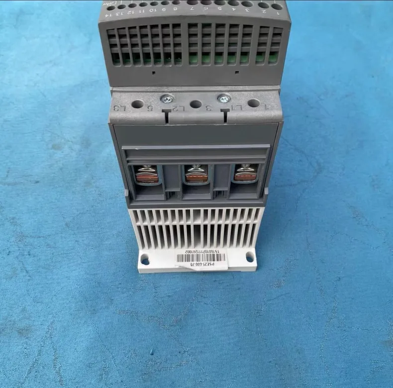 ABB PSE25-600-70 1SFA897102R7000 4