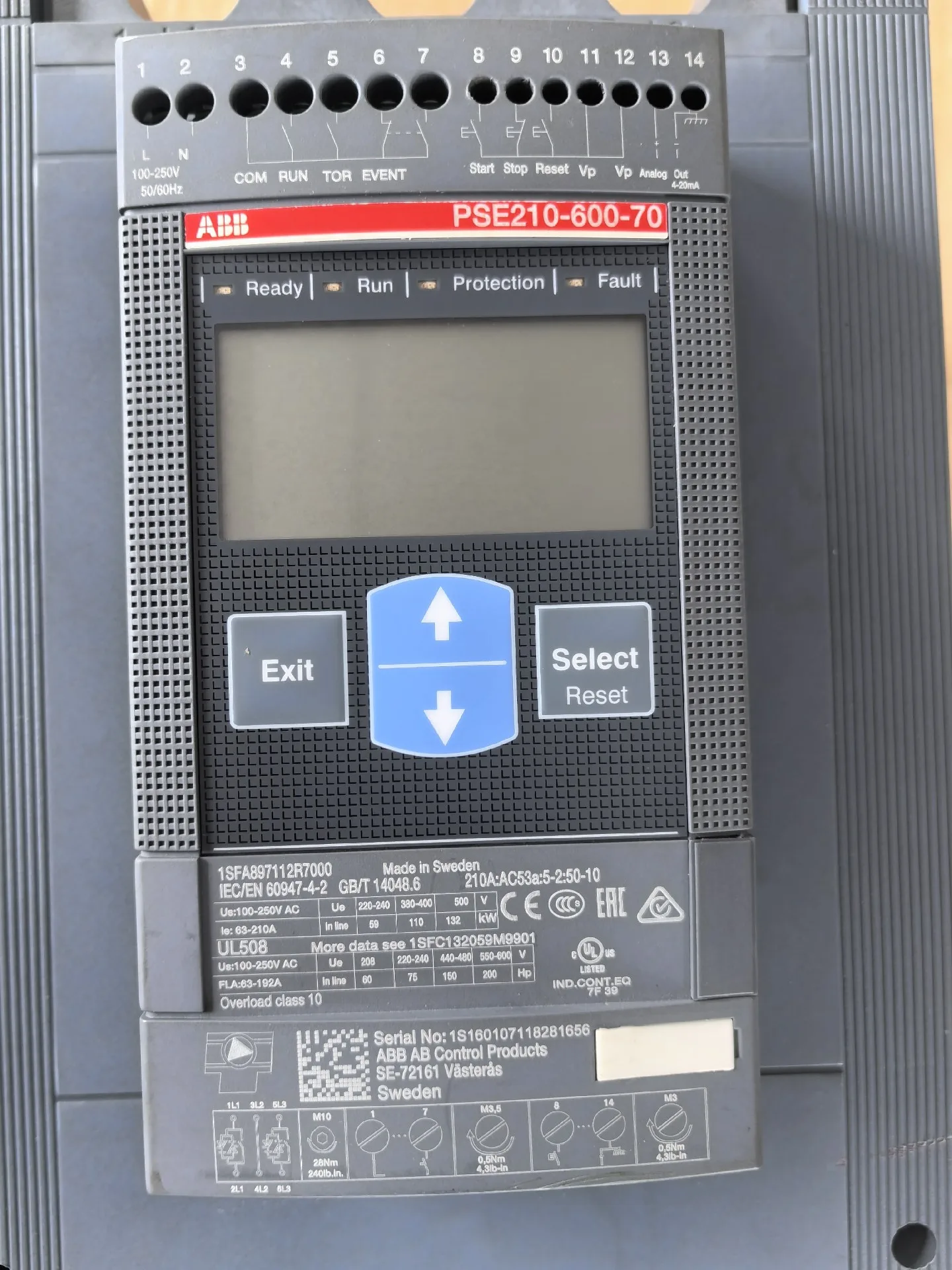 ABB PSE300-600-70-1 1SFA897114R7001 2