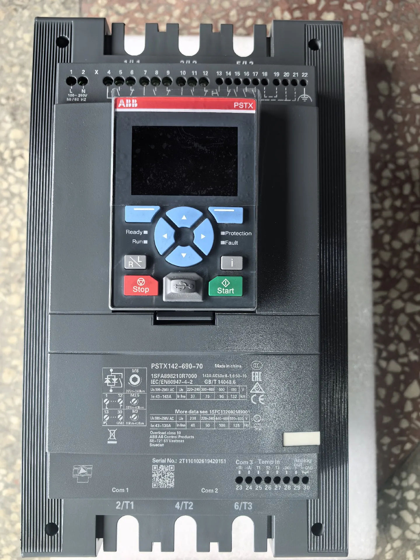 ABB PSTX142-690-70 1SFA898210R7000