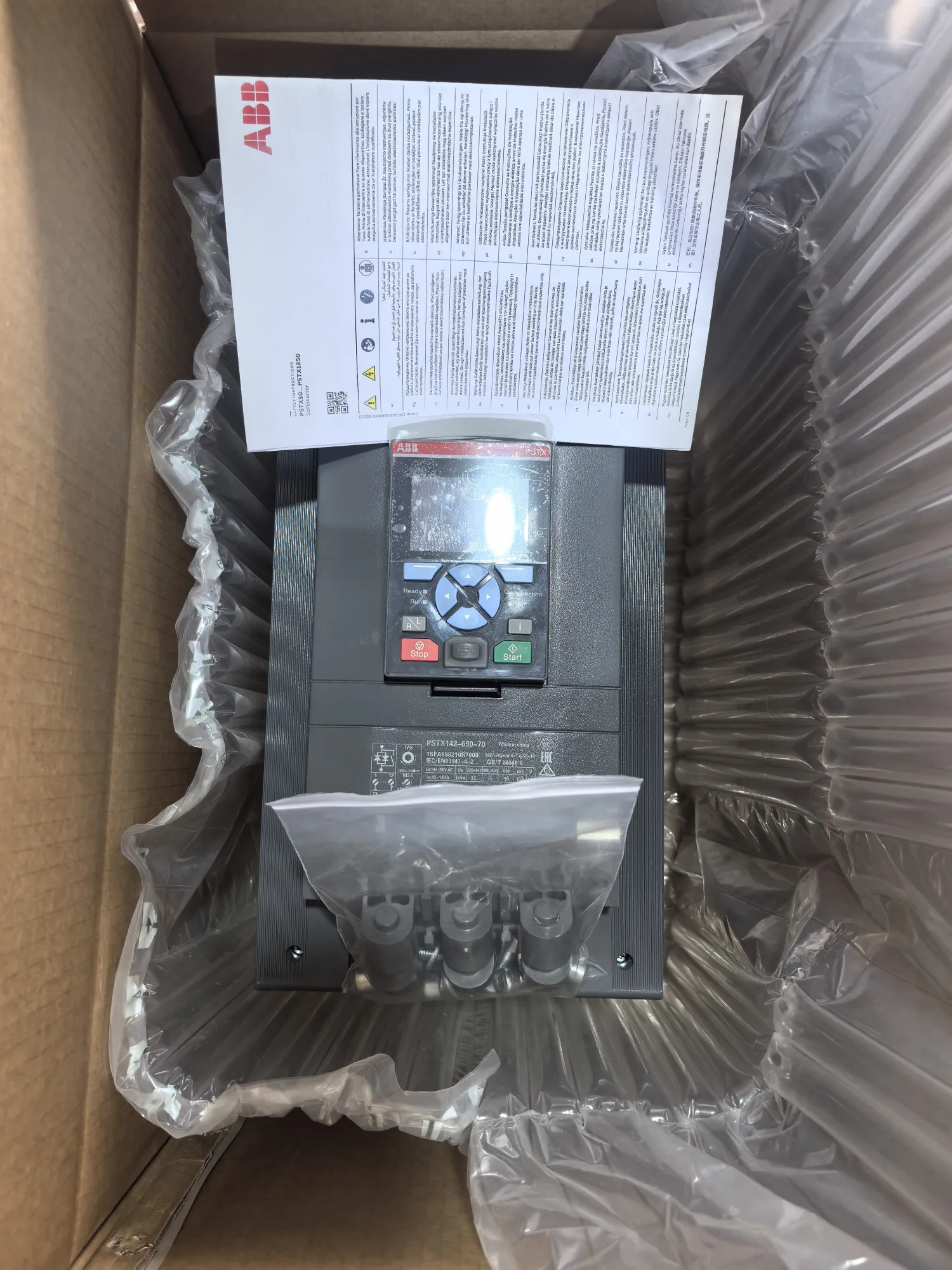 ABB PSTX142-690-70 1SFA898210R7000 5
