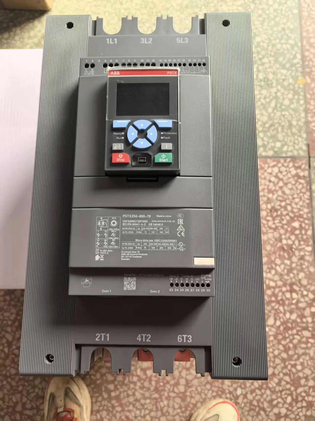 ABB PSTX250-690-70 1SFA898213R7000
