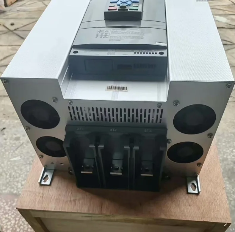 ABB PSTX470-690-70 1SFA898216R7000 4