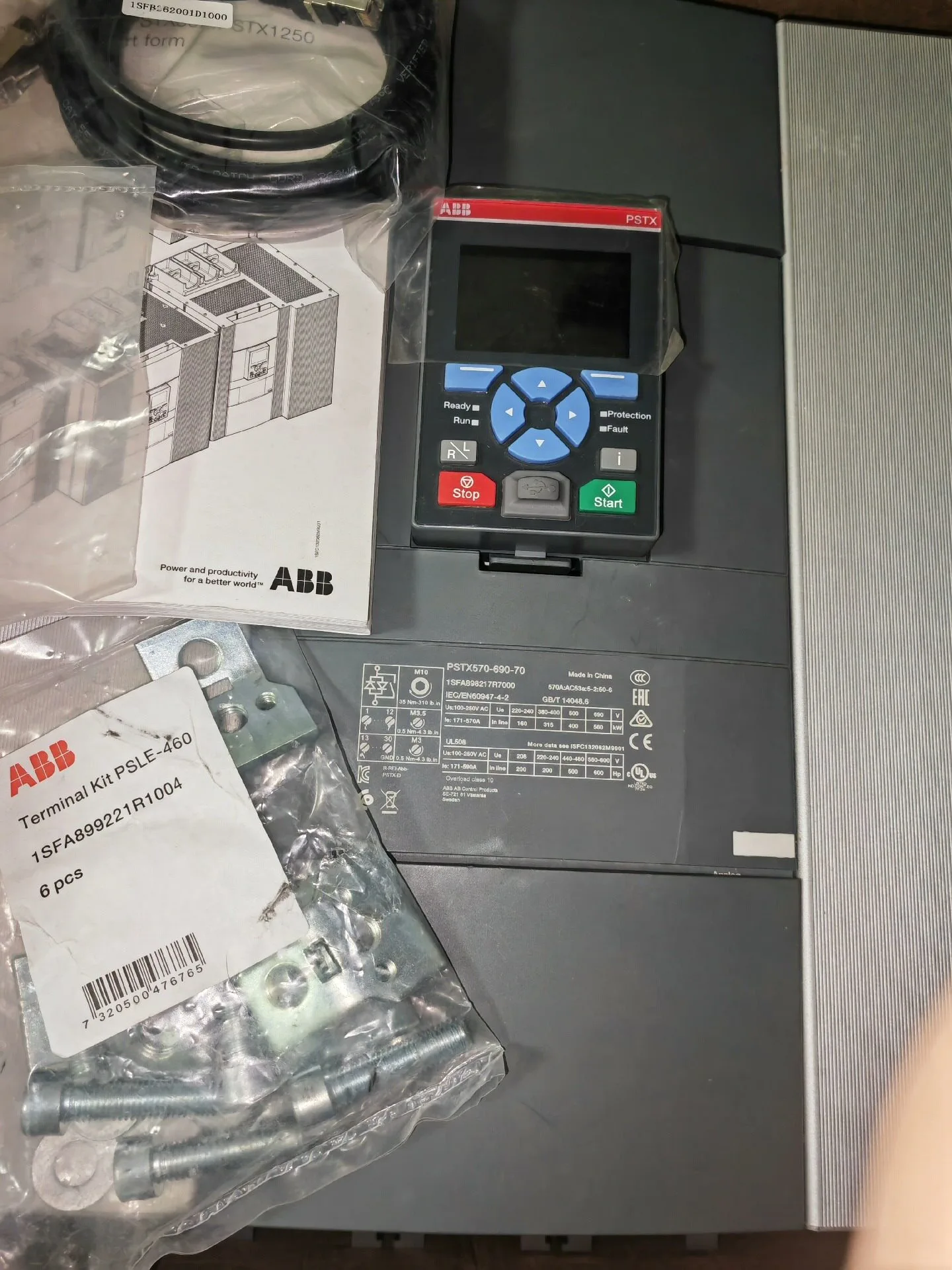 ABB PSTX570-690-70 1SFA898217R7000