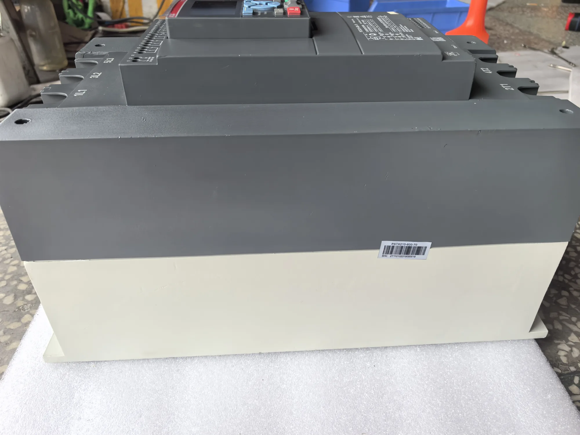 ABB PSTX210-600-70 1SFA898112R7000 2