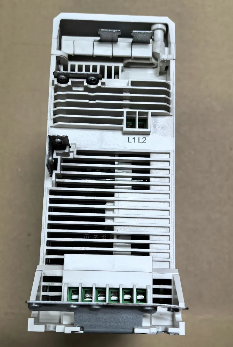 ABB ACS380-040S-04A8-1 2