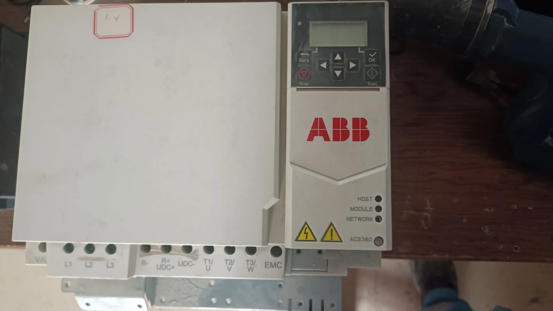 ABB ACS380-040S-050A-4 2