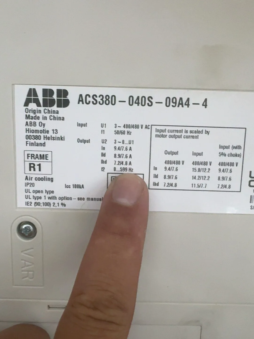 ABB ACS380-040S-09A4-4ABB ACS380-040S-09A4-4 R1 380V RS-485 UL