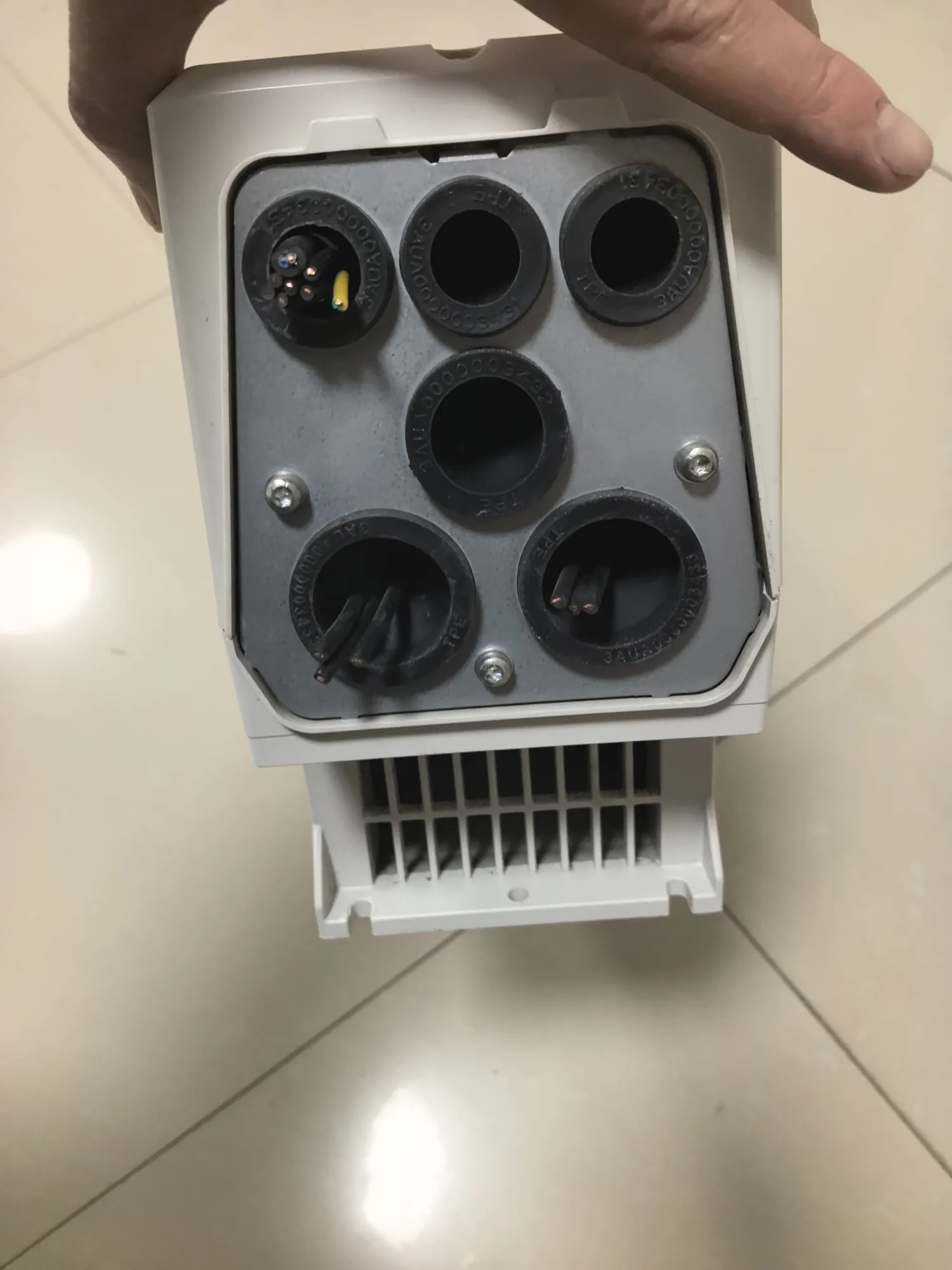 ABB ACS580-01-018A-4 2