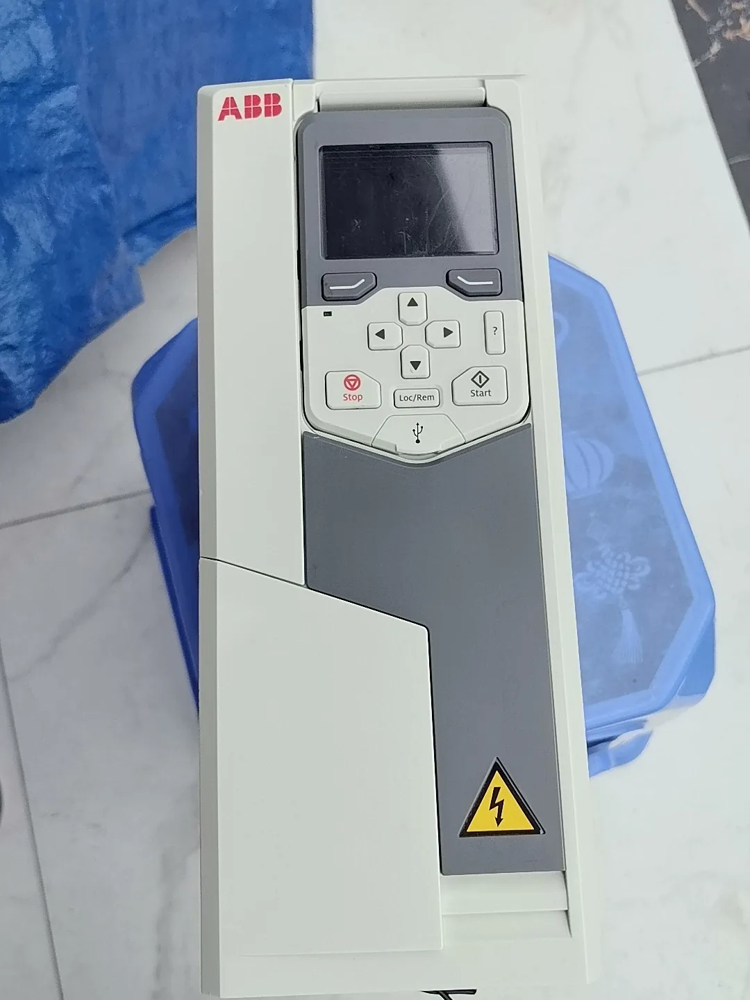ABB ACS580-01-04A1-4