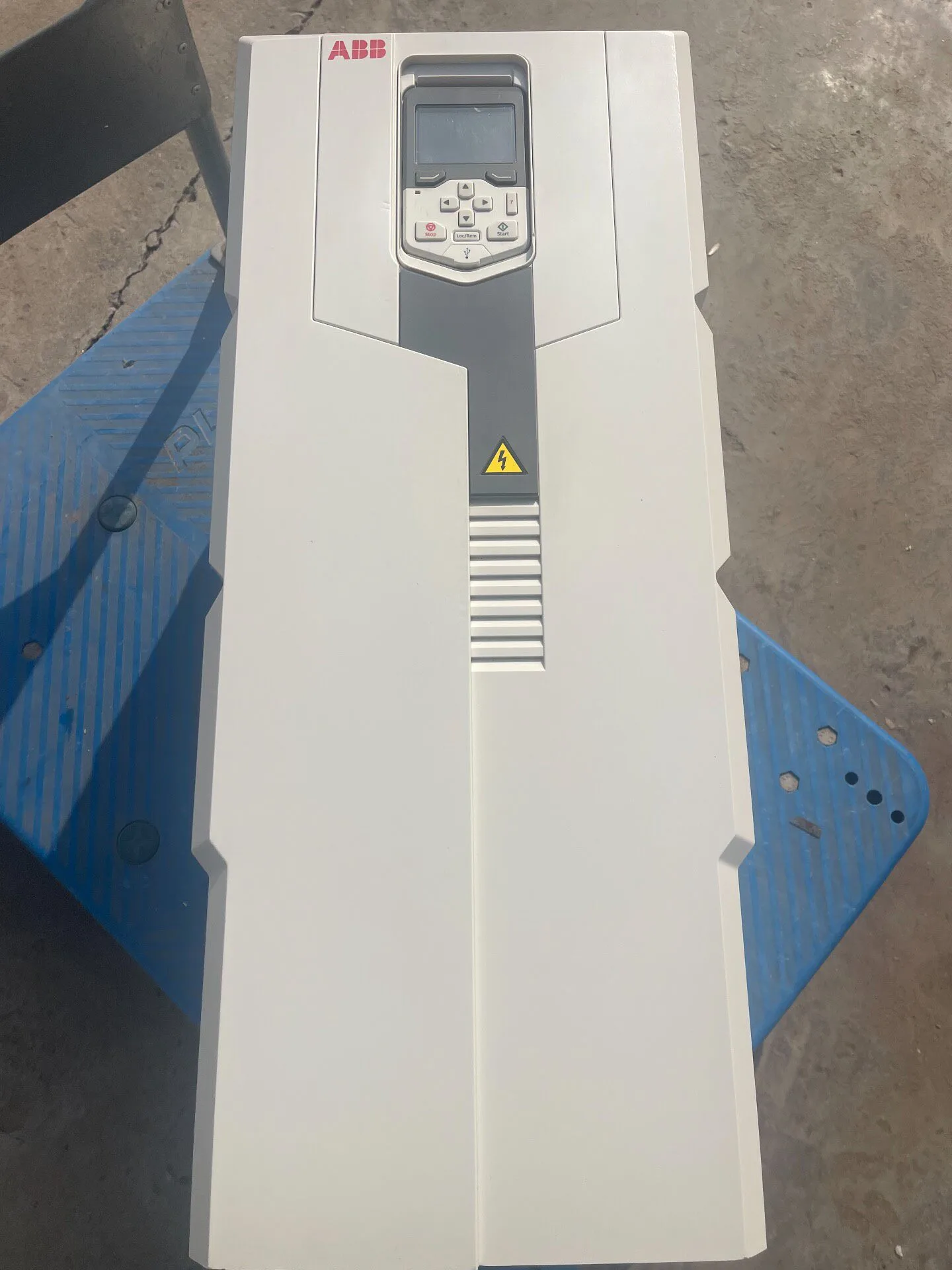 ABB ACS580-01-293A-4
