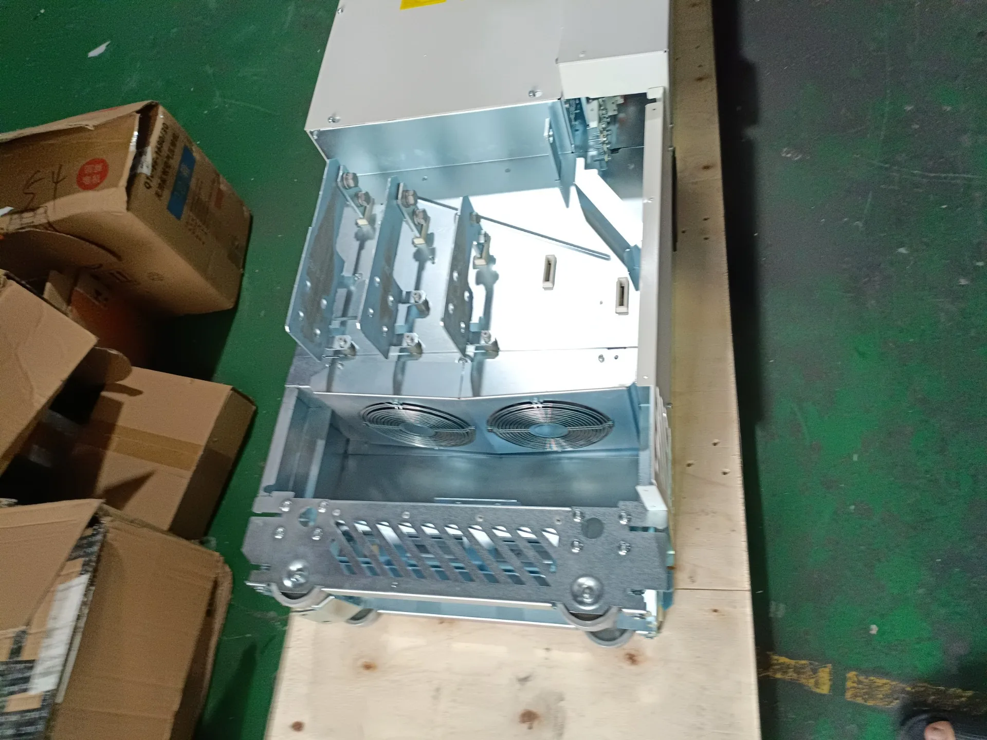 ABB ACS580-04-650A-4 3
