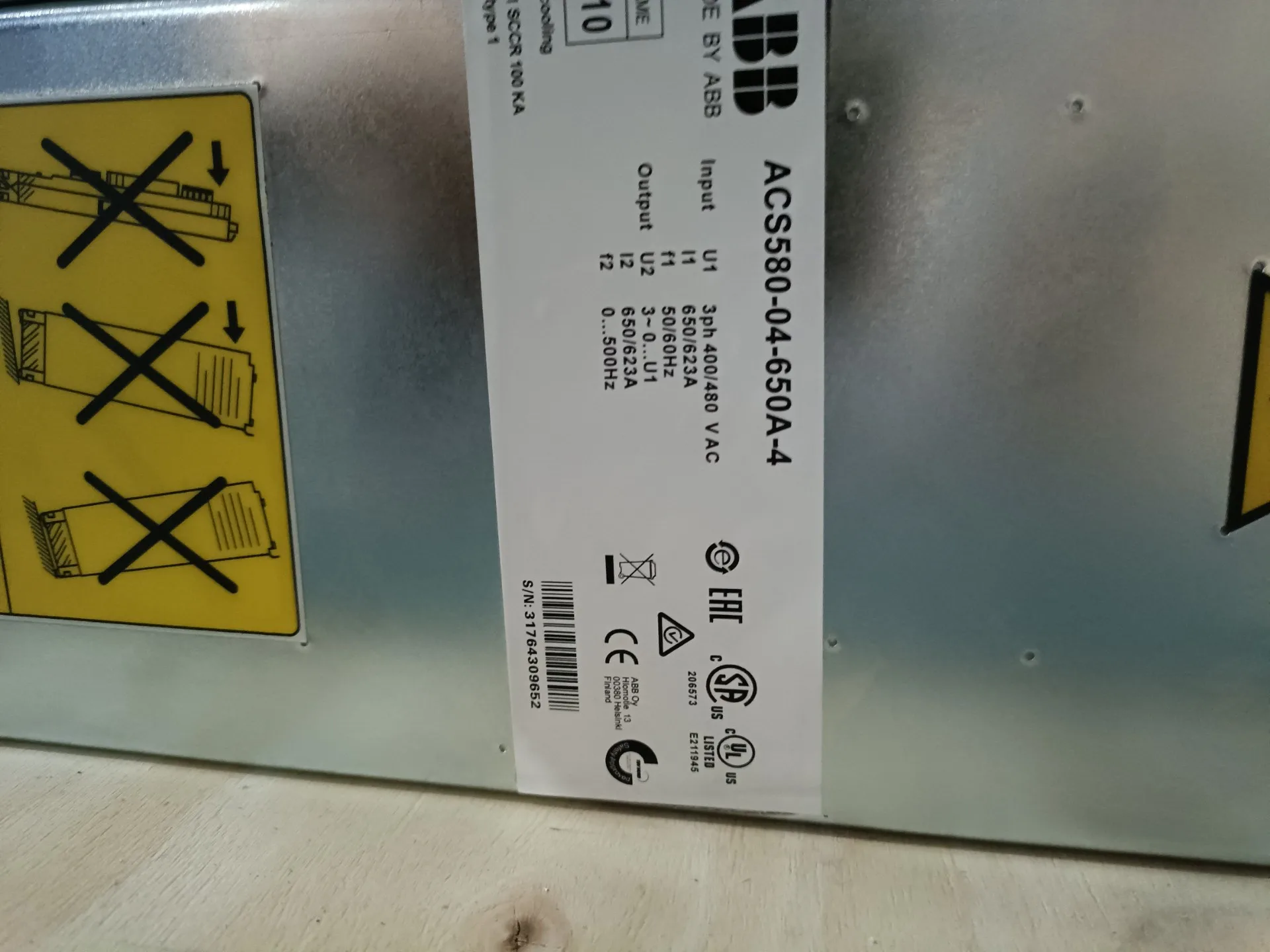 ABB ACS580-04-650A-4 4