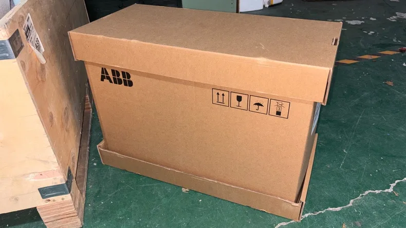 ABB ACS880-01-02A1-5 2