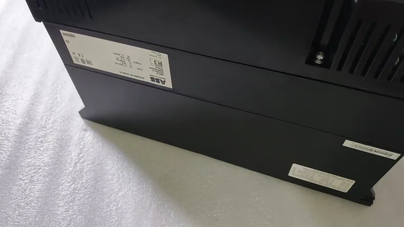 ABB ACS880-01-034A-5 2