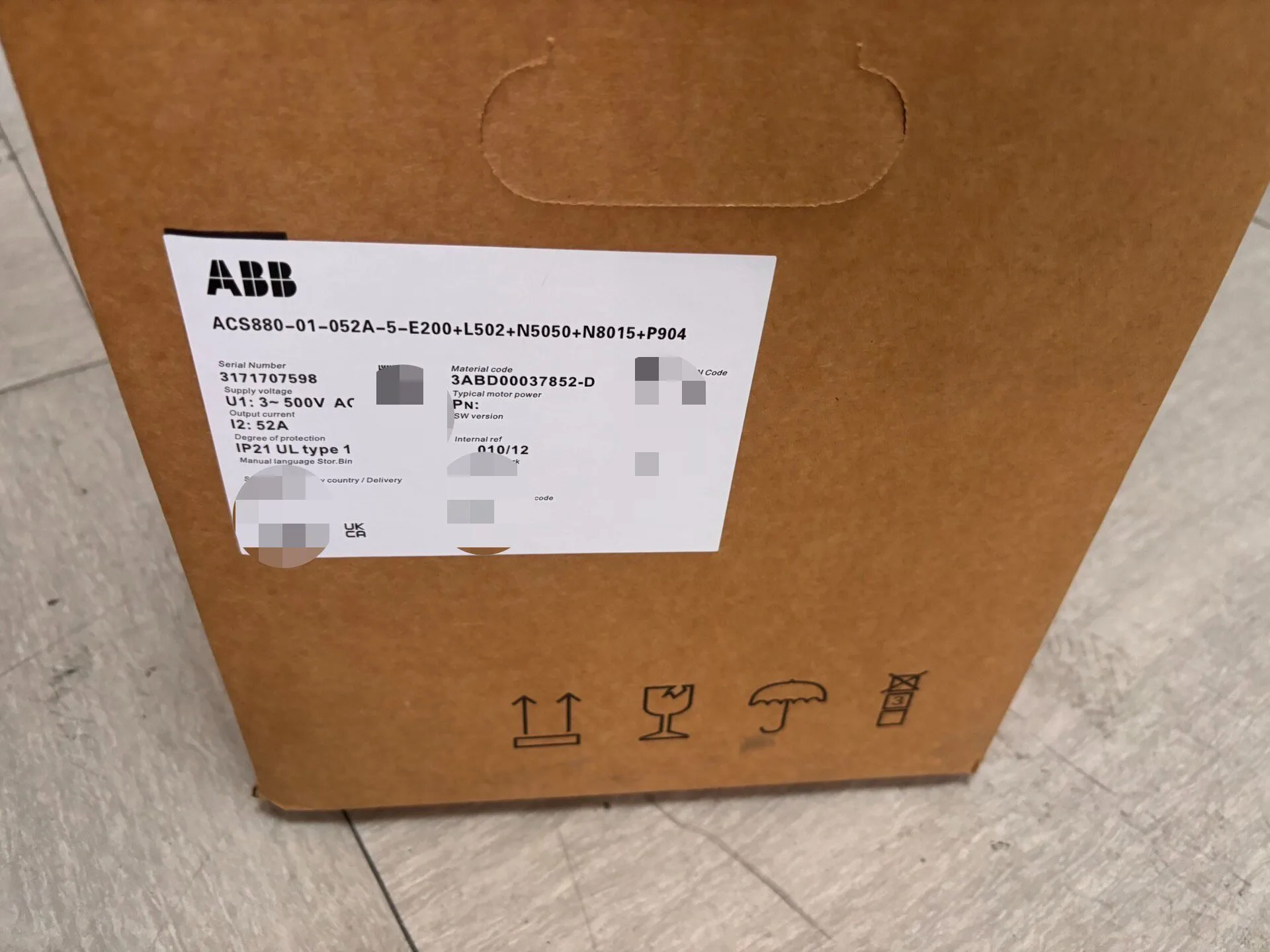 ABB ACS880-01-052A-5 3