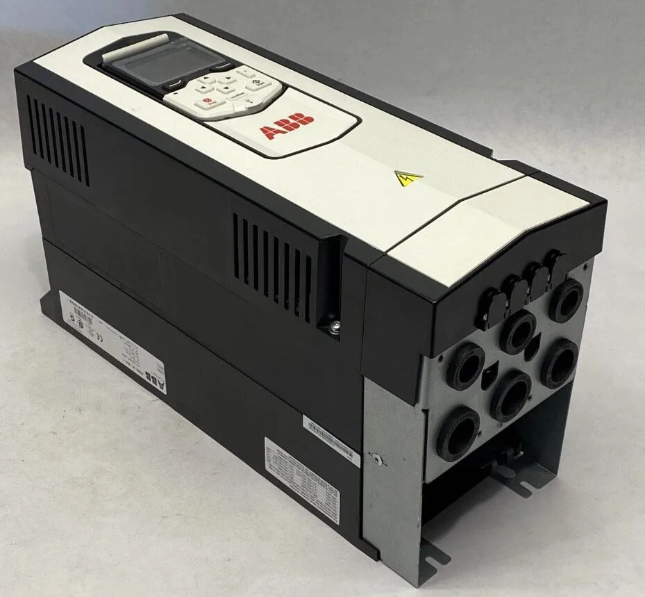 ABB ACS880-01-06A6-2 3