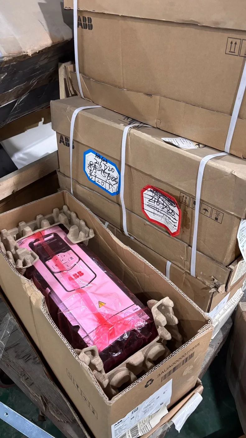 ABB ACS880-01-11A0-5 6