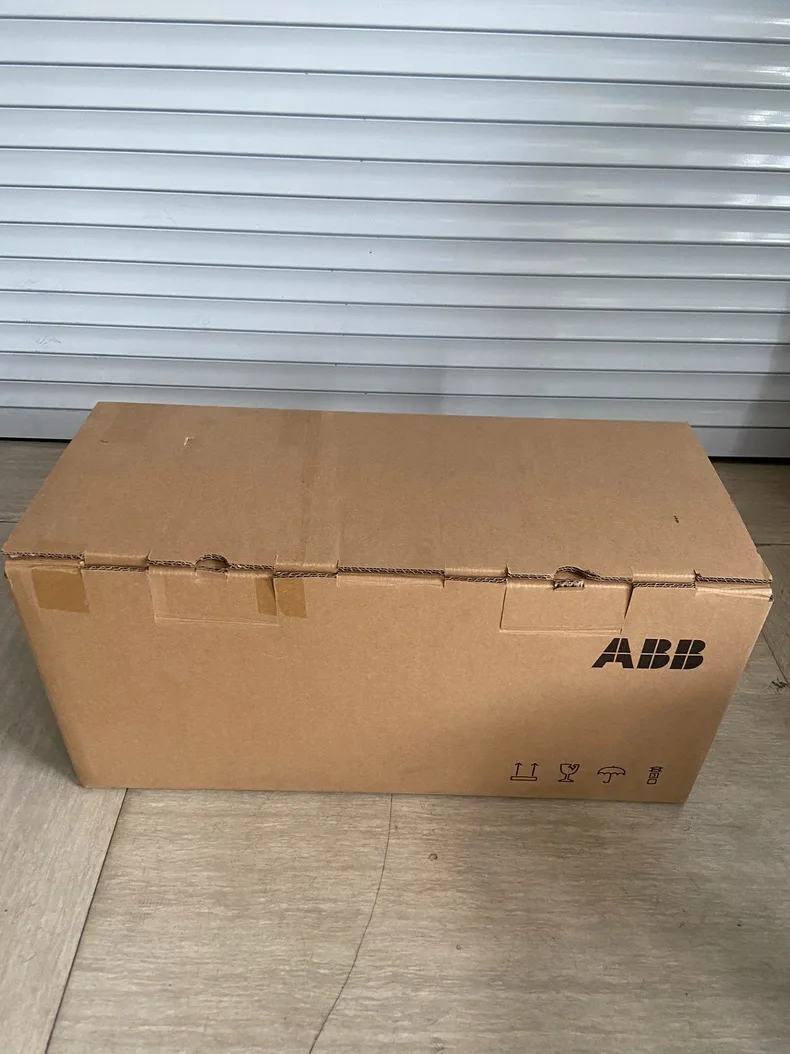 ABB ACS880-01-14A3-7 2