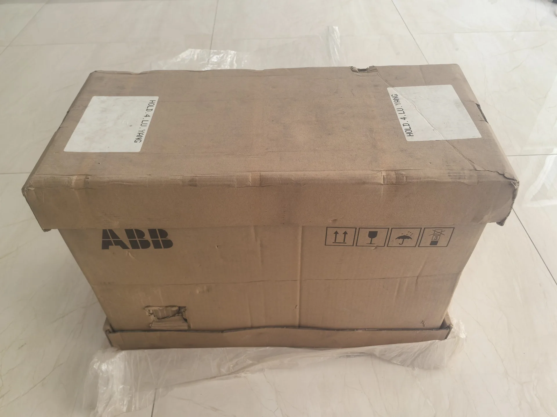 ABB ACS880-11-021A-5
