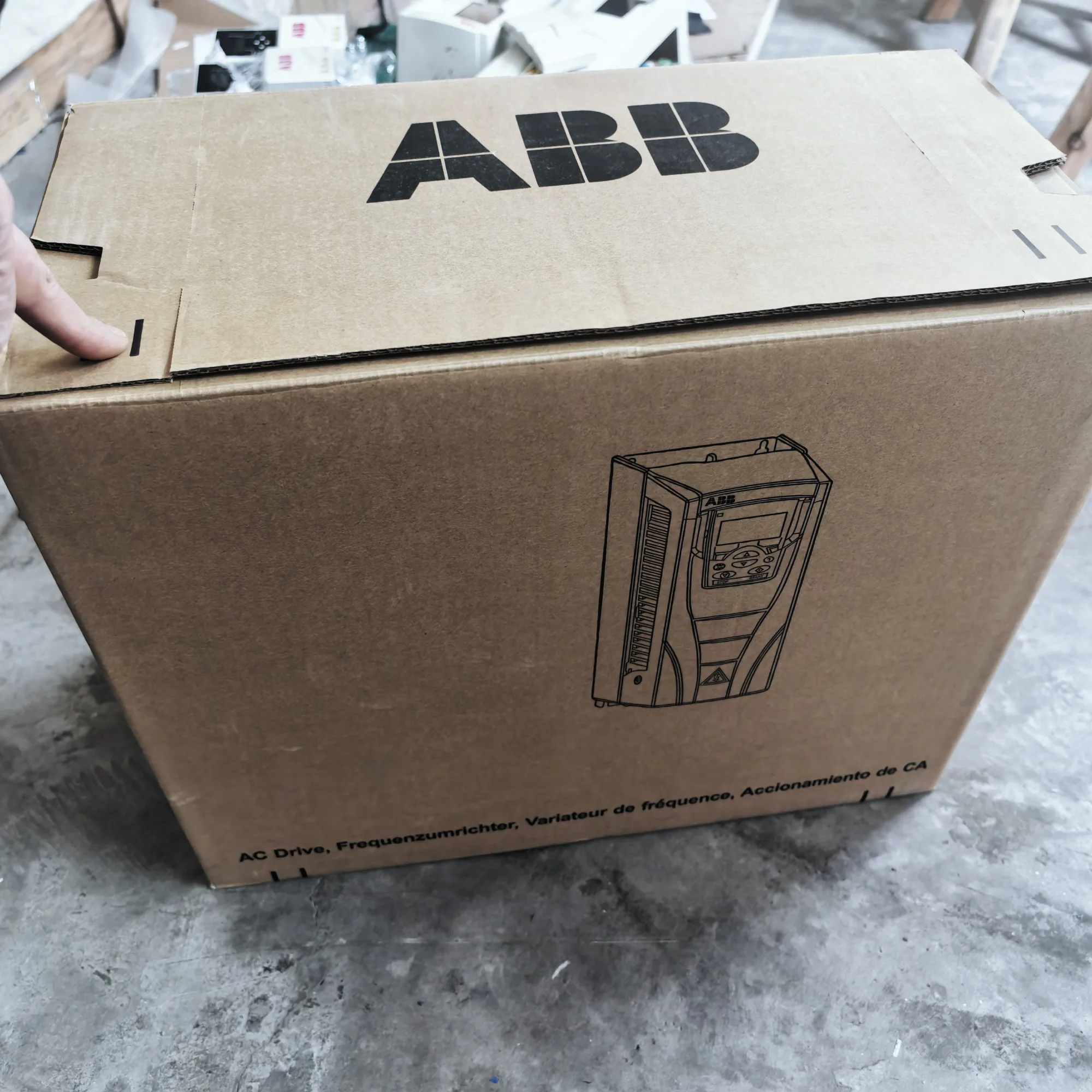 ABB ACH550-01-012A-2 3