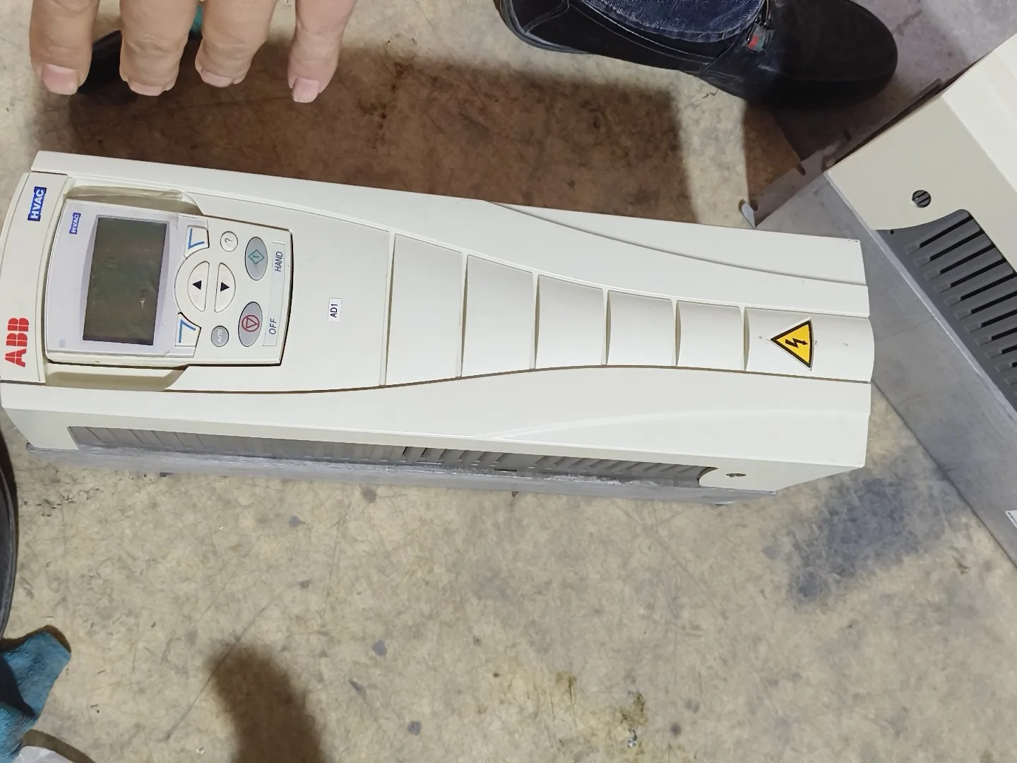 ABB ACH550-01-023A-4 5