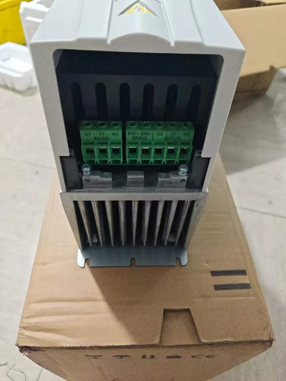 ABB ACH550-01-031A-2 2