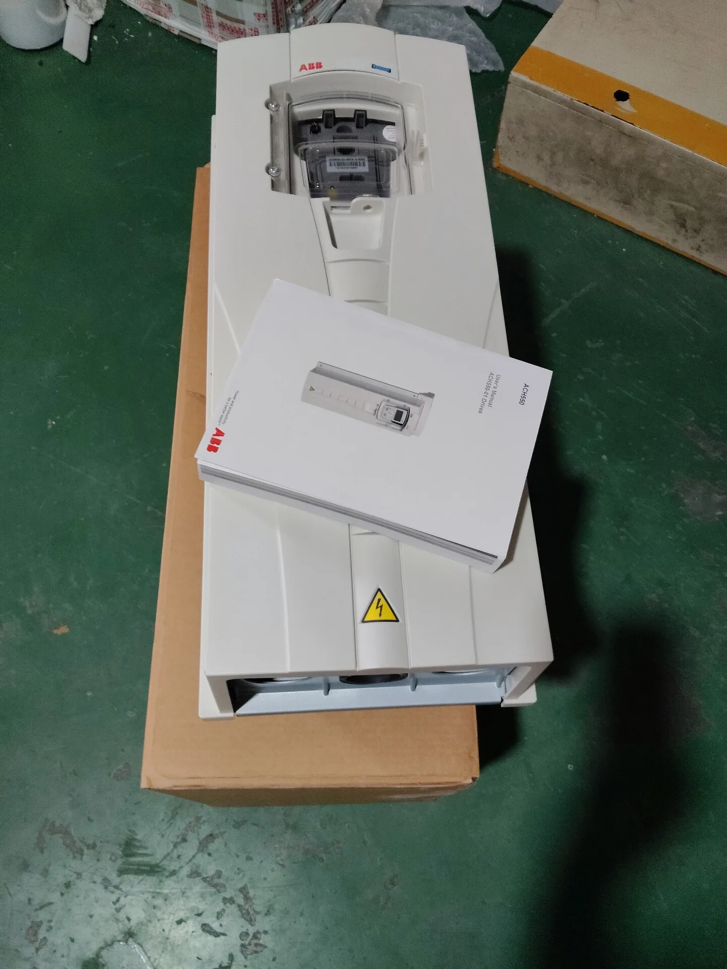 ABB ACH550-01-038A-4 5