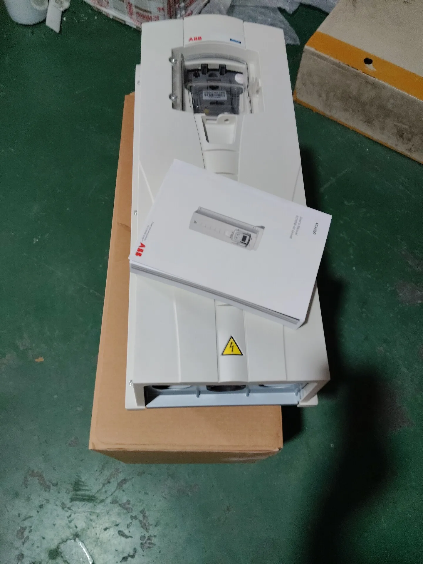 ABB ACH550-01-038A-4 6