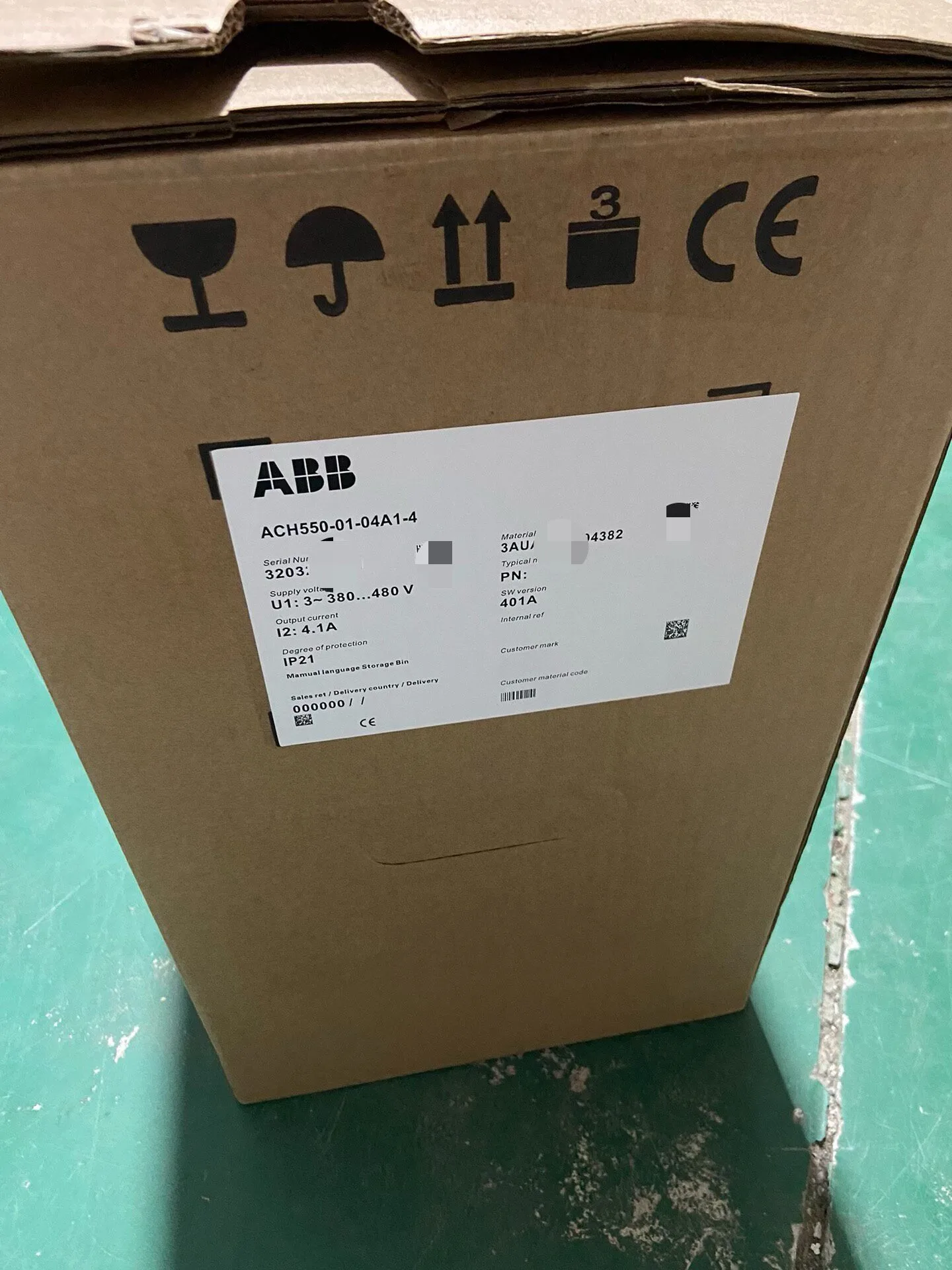 ABB ACH550-01-04A1-4 6