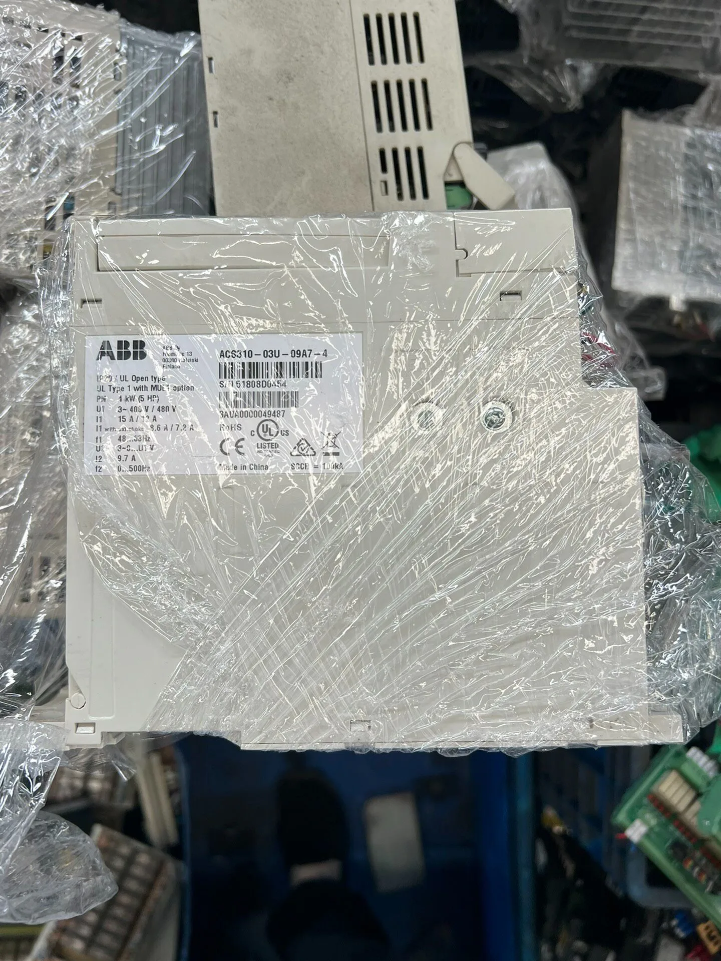 ABB ACS310-03U-09A7-4 2
