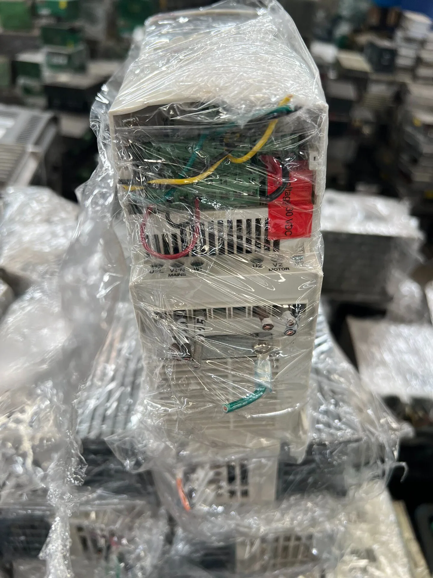 ABB ACS310-03U-09A7-4 3