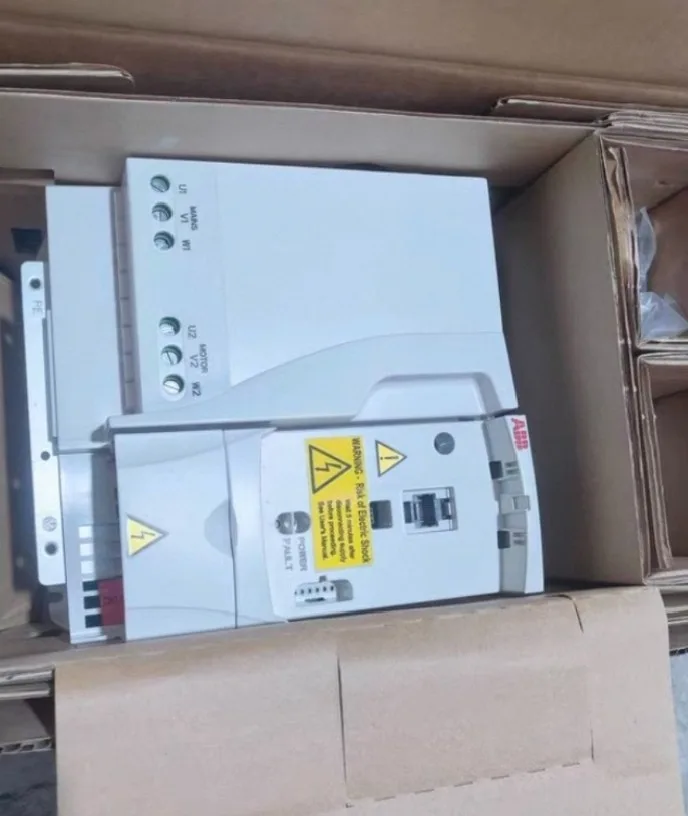 ABB ACS310-03U-17A2-4