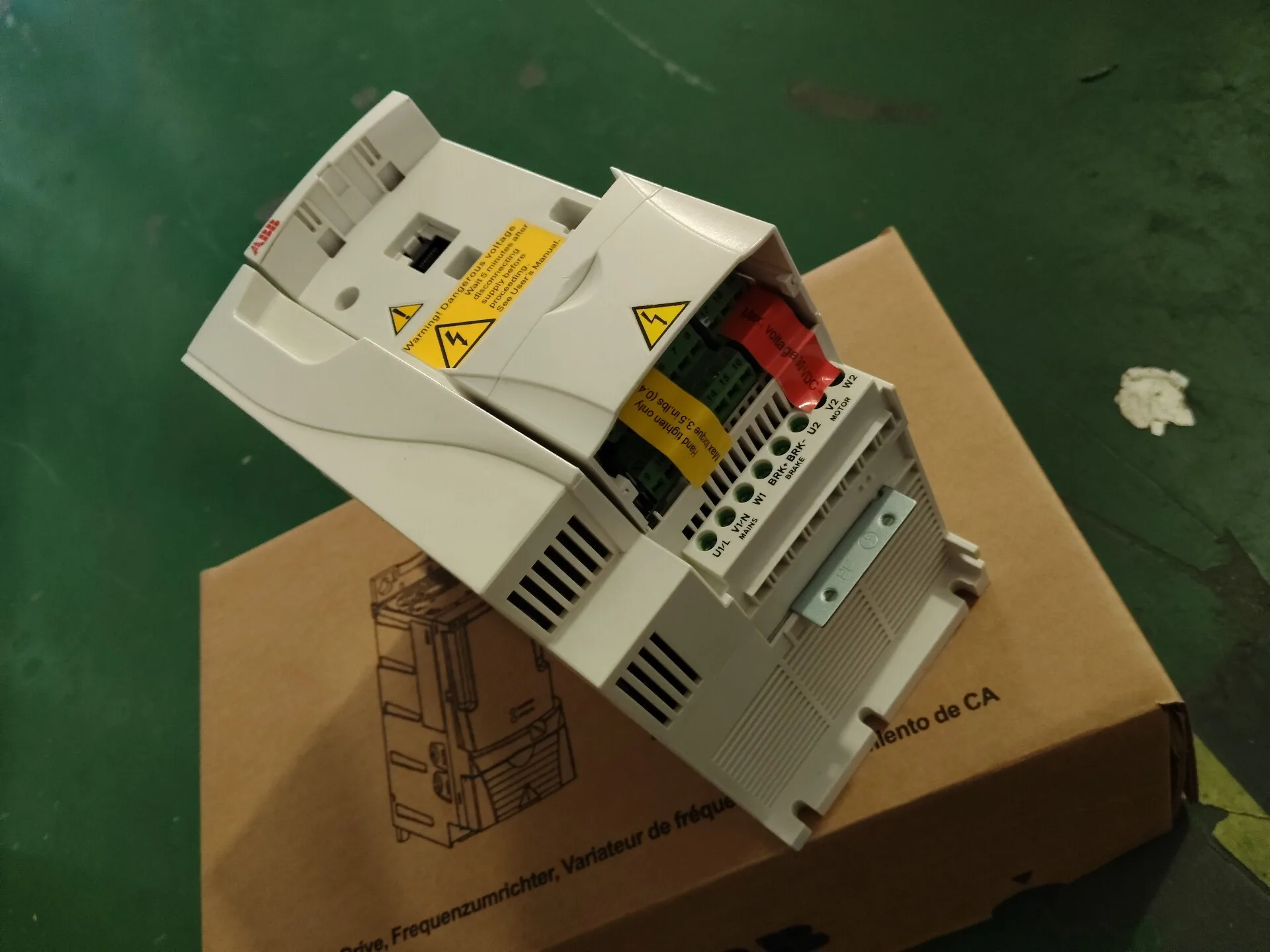 ABB ACS310-03U-19A4-2 3