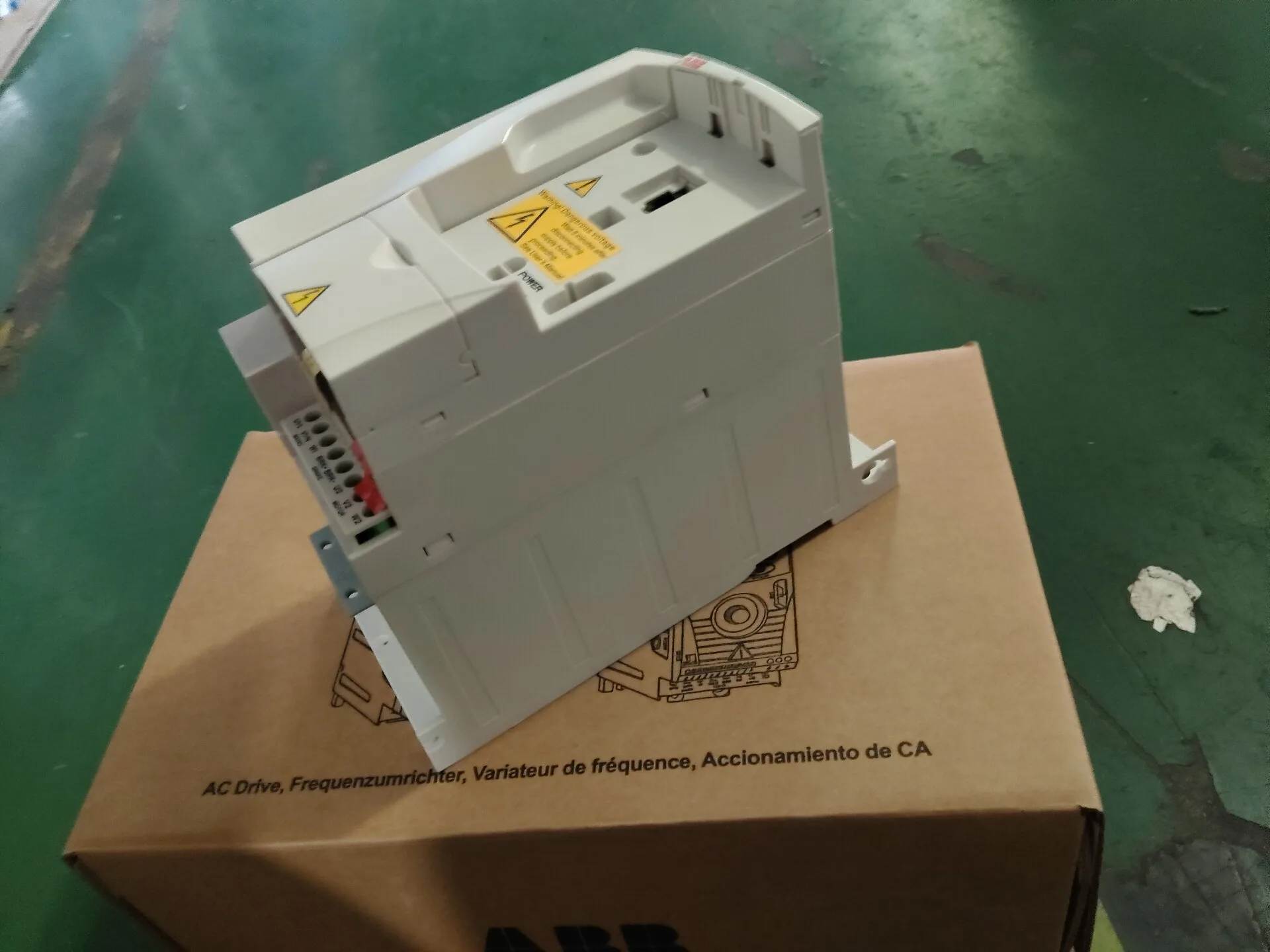 ABB ACS310-03U-19A4-2 2