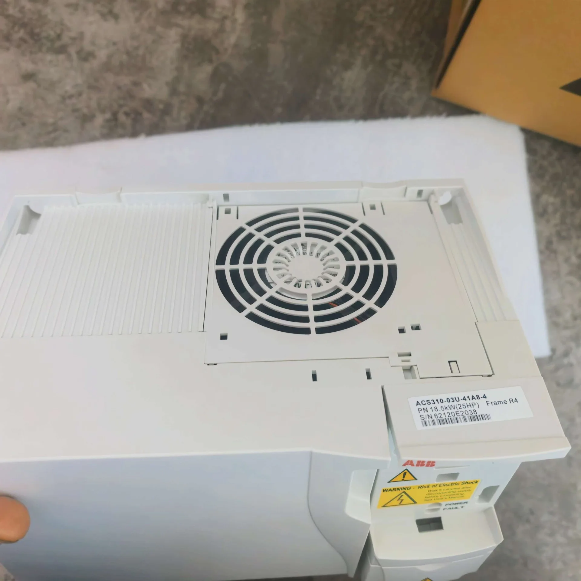 ABB ACS310-03U-41A8-4 3