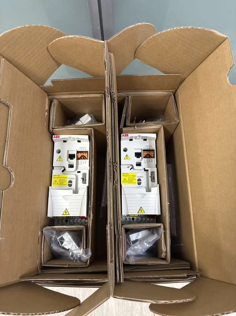 ABB ACS355-01U-04A7-2