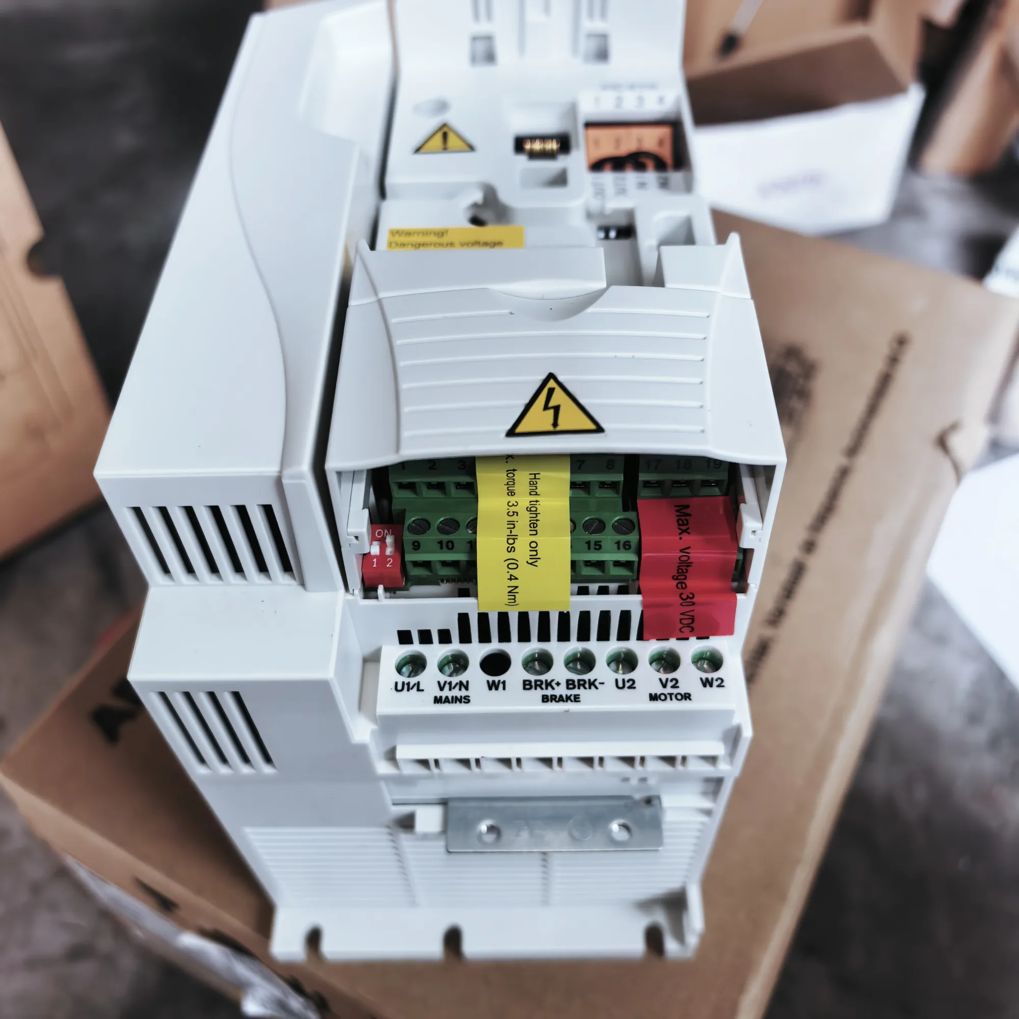ABB ACS355-01U-07A5-2 2