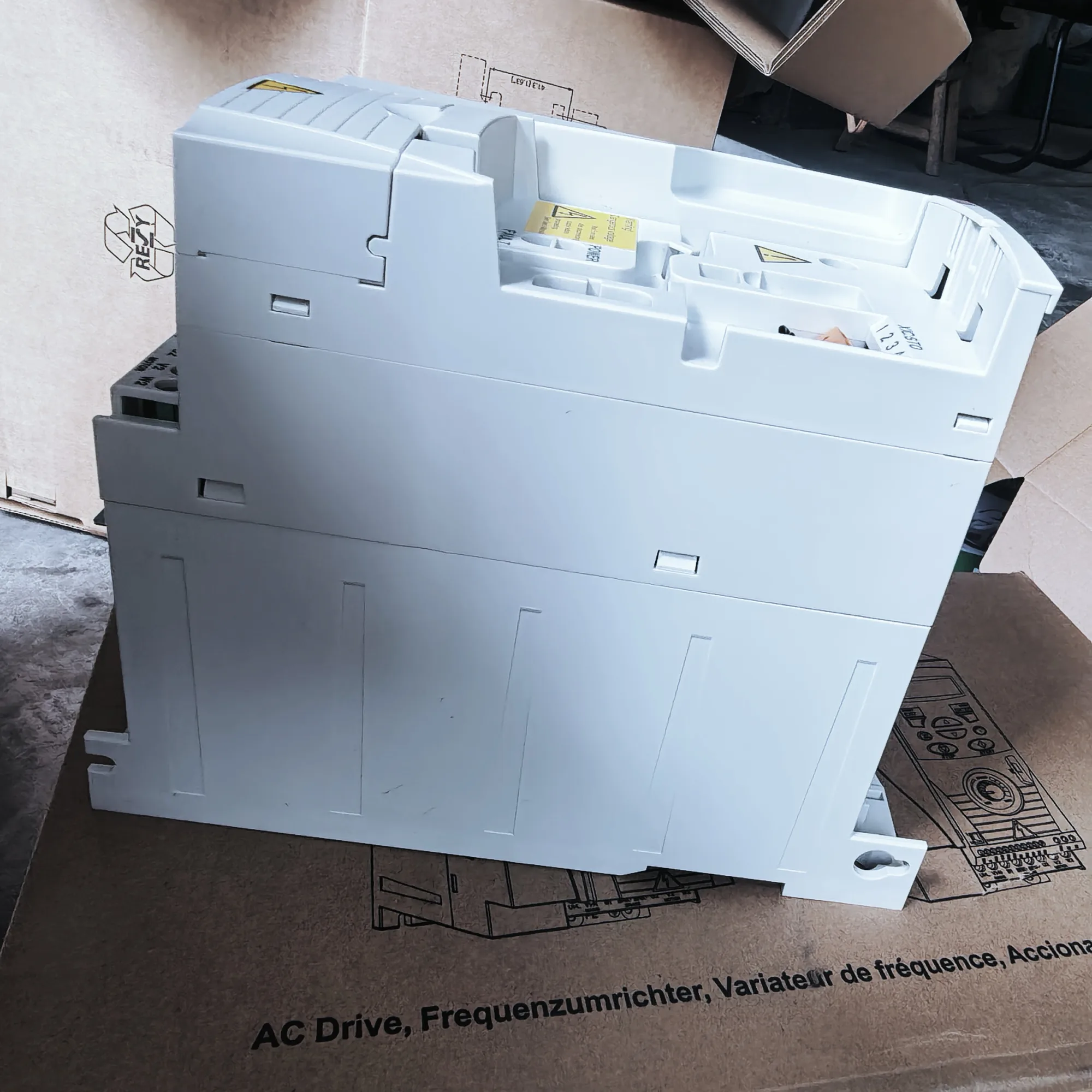 ABB ACS355-01U-07A5-2 3