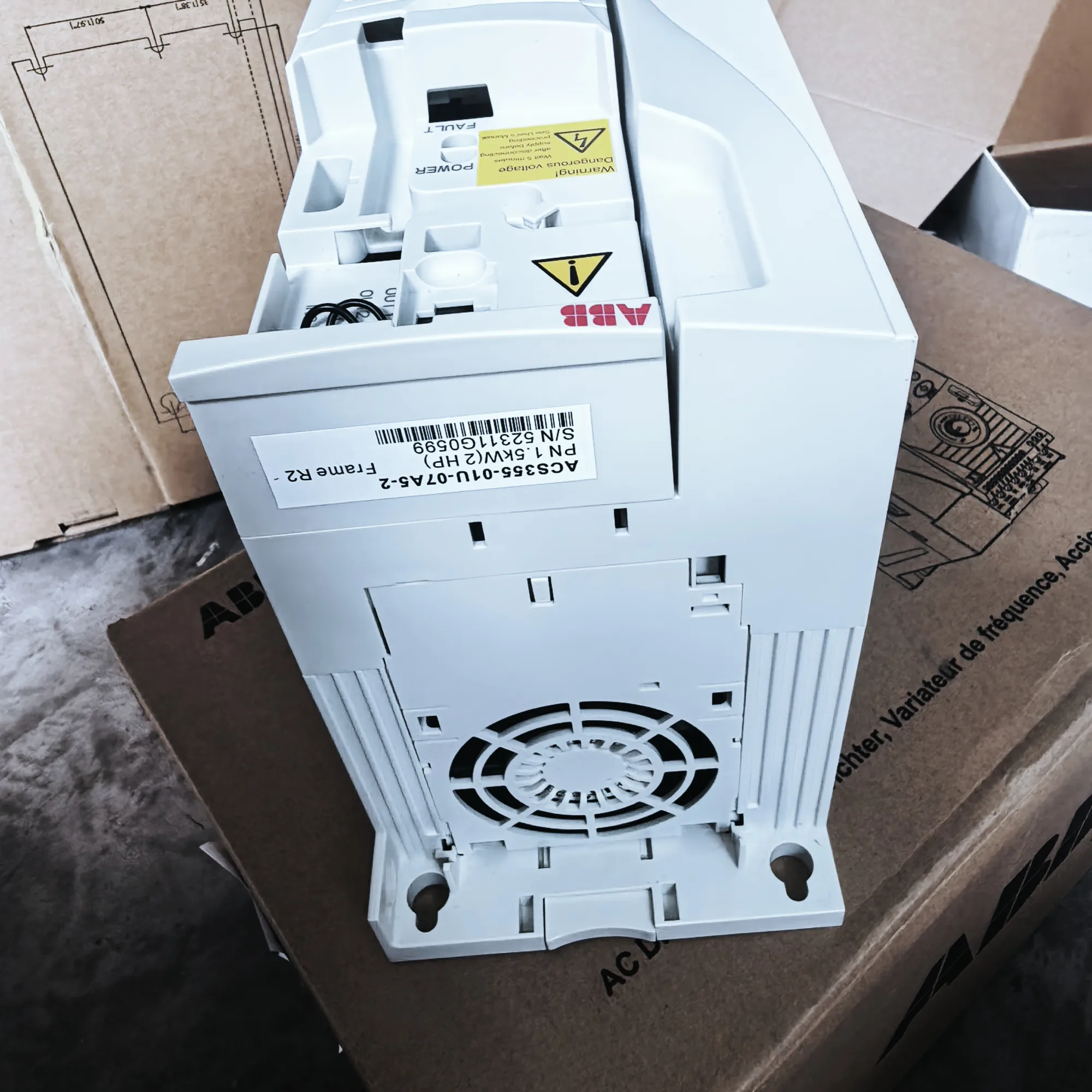 ABB ACS355-01U-07A5-2 4