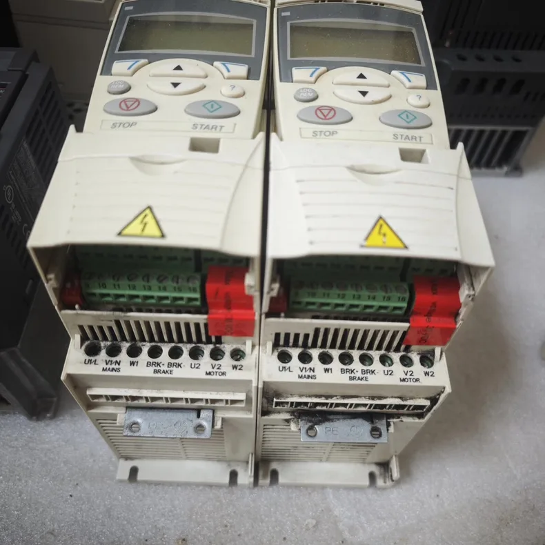ABB ACS355-03E-04A1-4 2