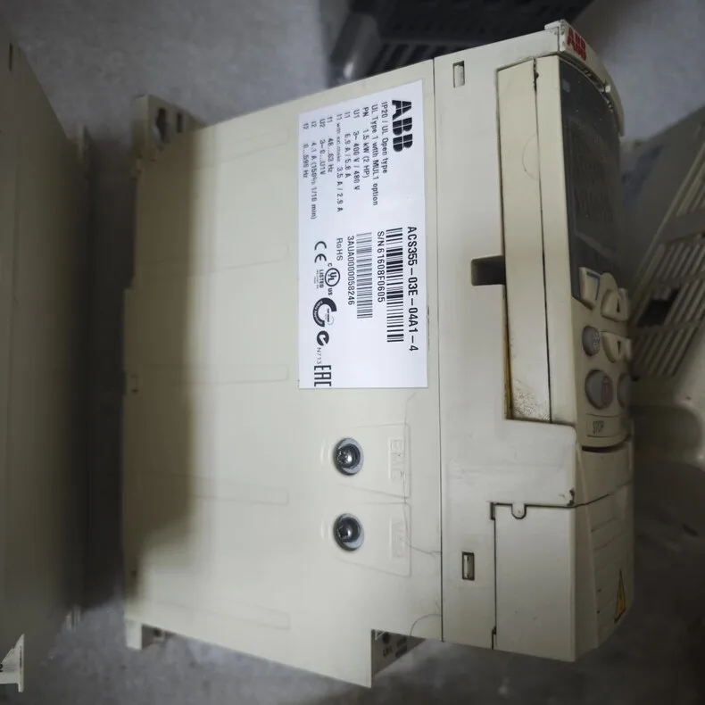 ABB ACS355-03E-04A1-4 4