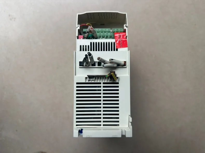 ABB ACS355-03E-05A6-4 5