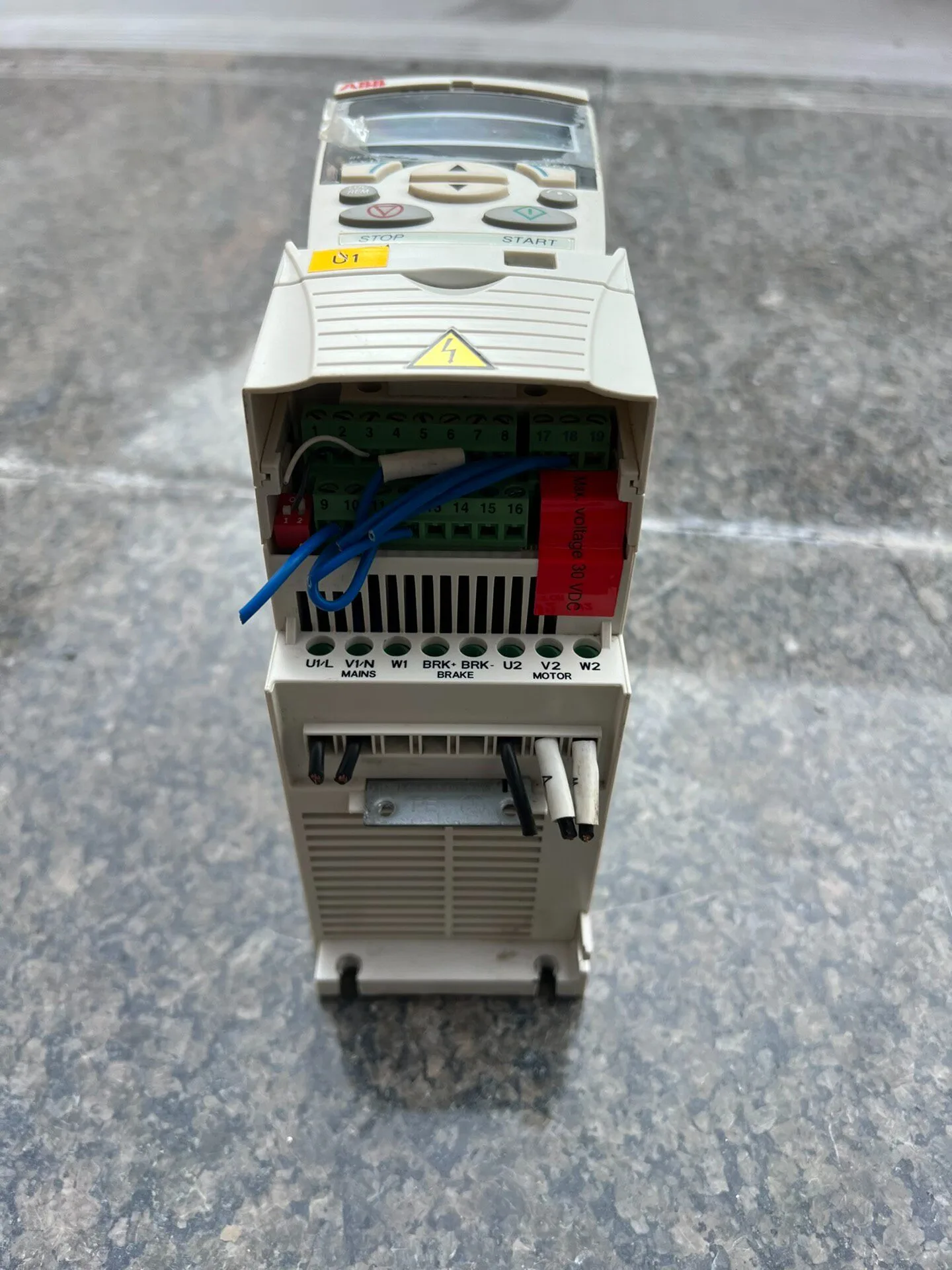ABB ACS355-03E-07A5-2 4