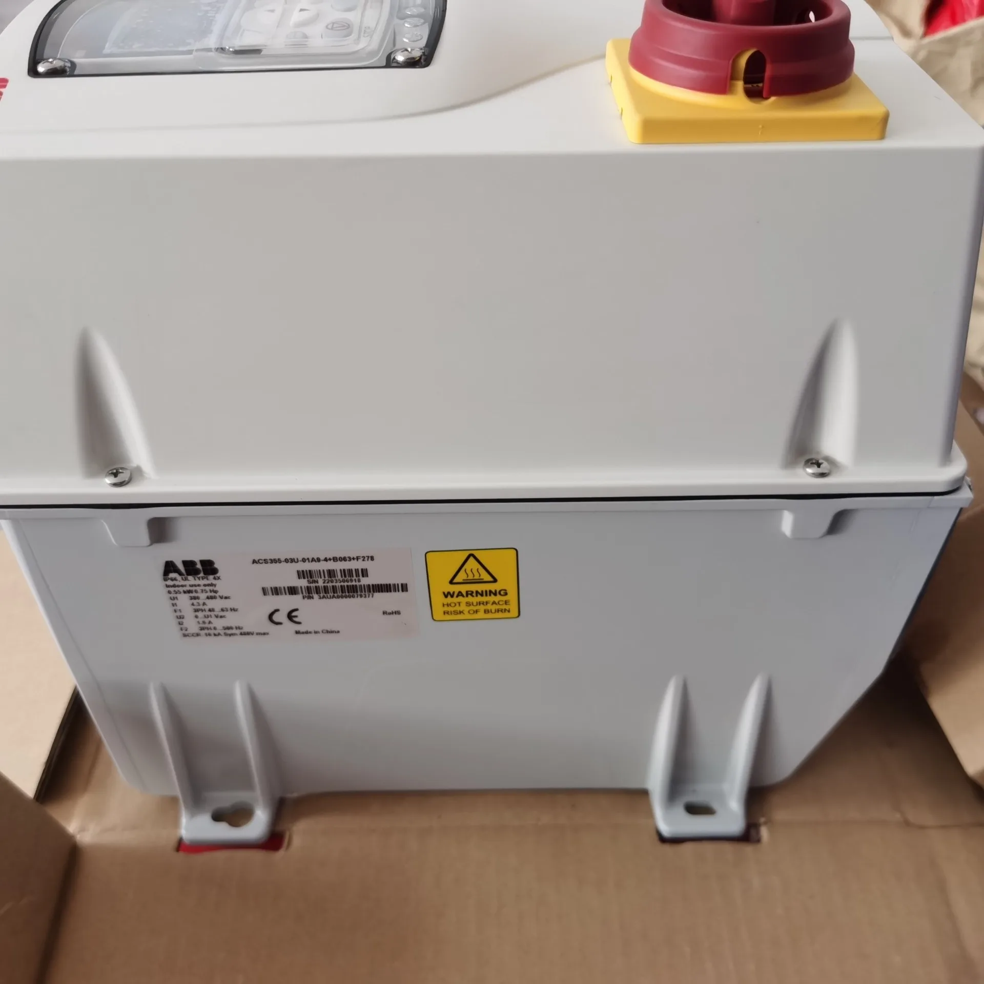 ABB ACS355-03U-01A9-4 4