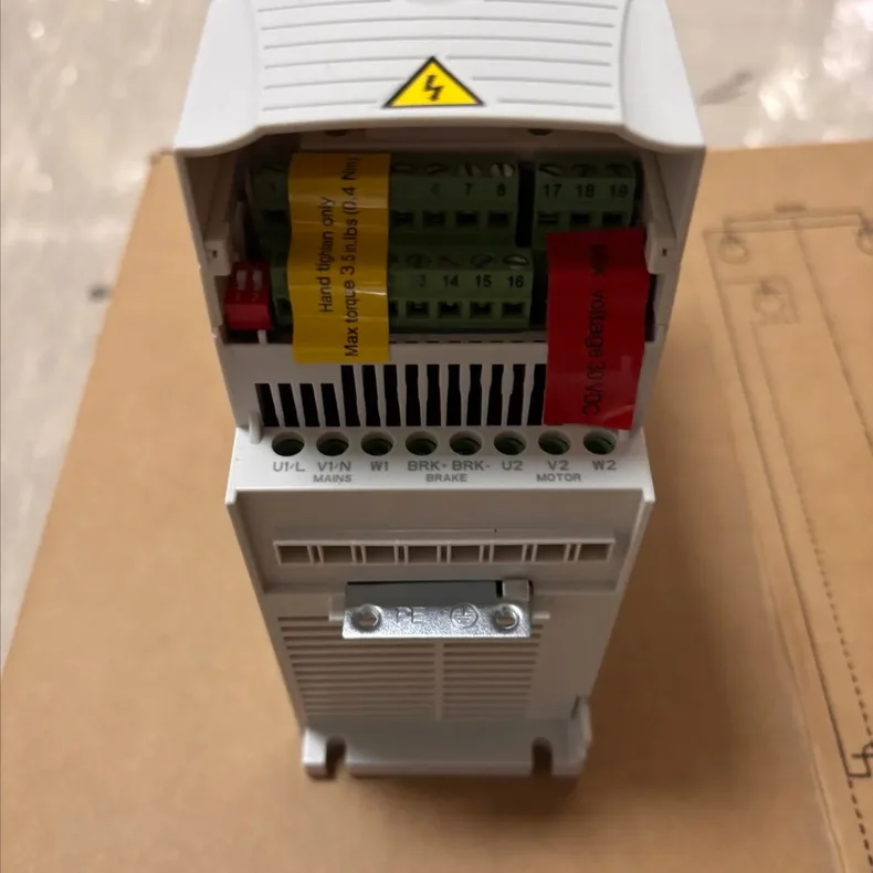 ABB ACS355-03U-02A4-2