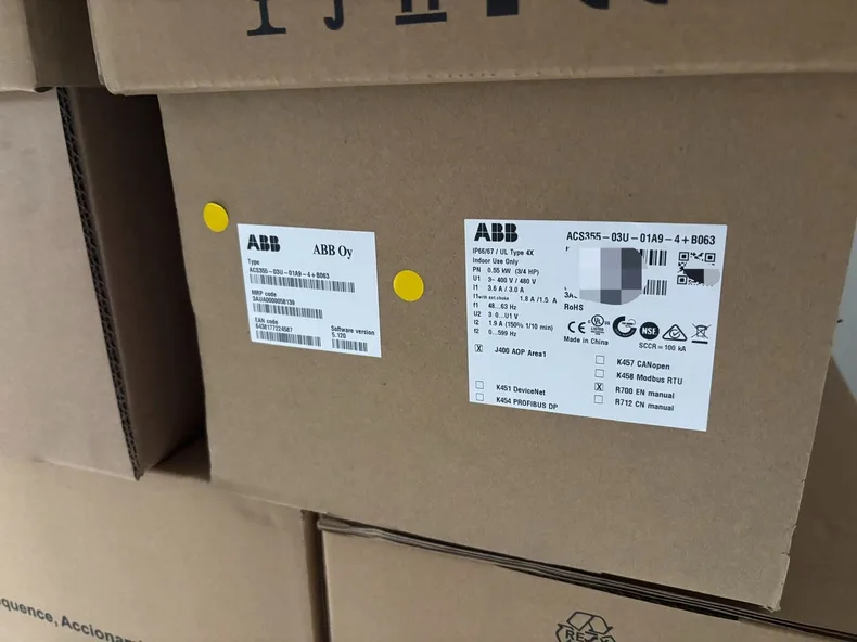 ABB ACS355-03U-04A7-2 4