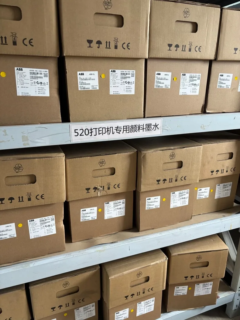 ABB ACS355-03U-04A7-2 5