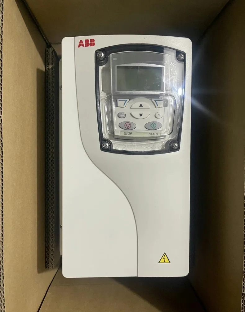 ABB ACS355-03U-05A6-4