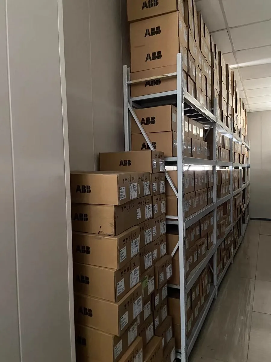 ABB ACS355-03U-09A8-2 5